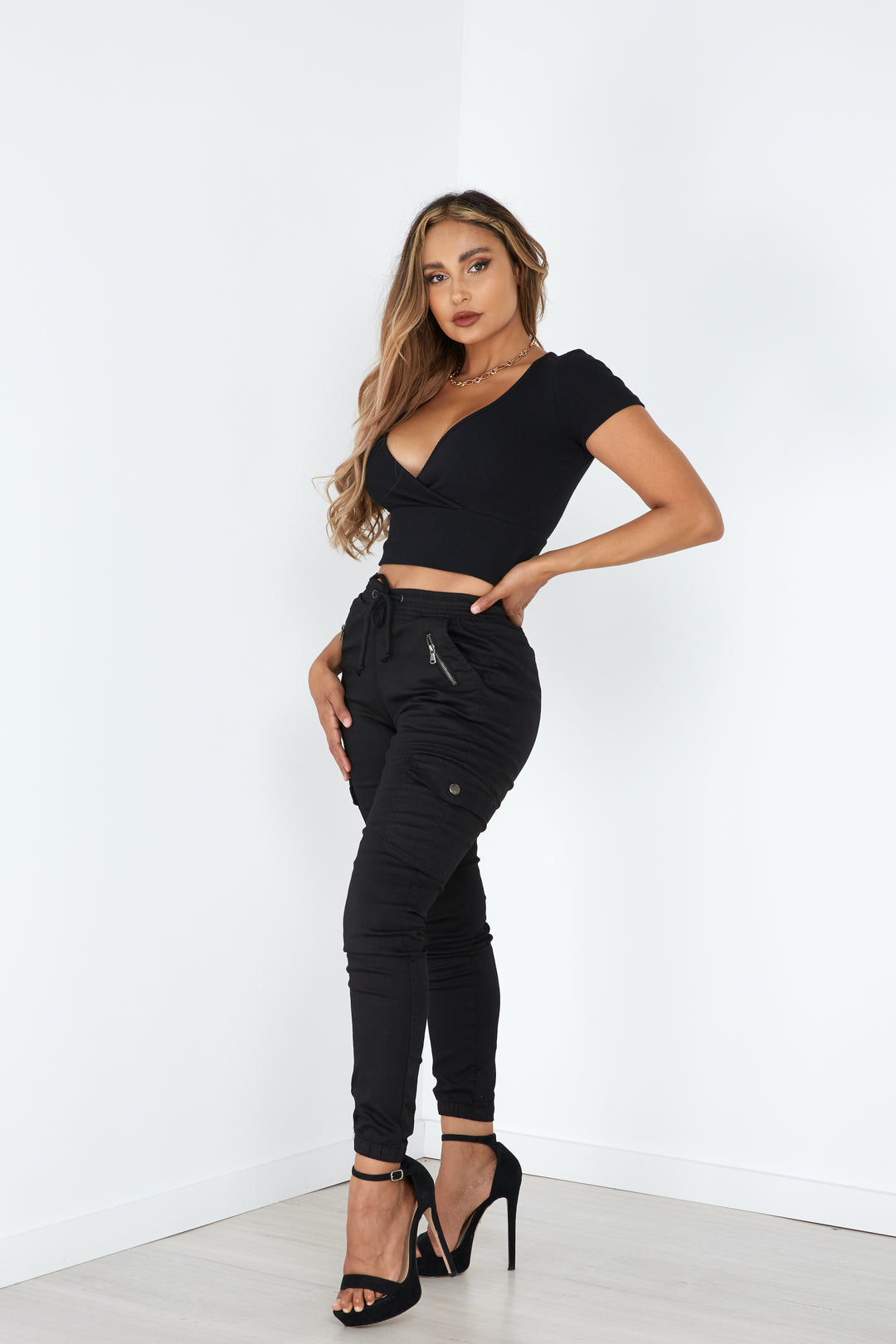 Cardi Cargo Pants