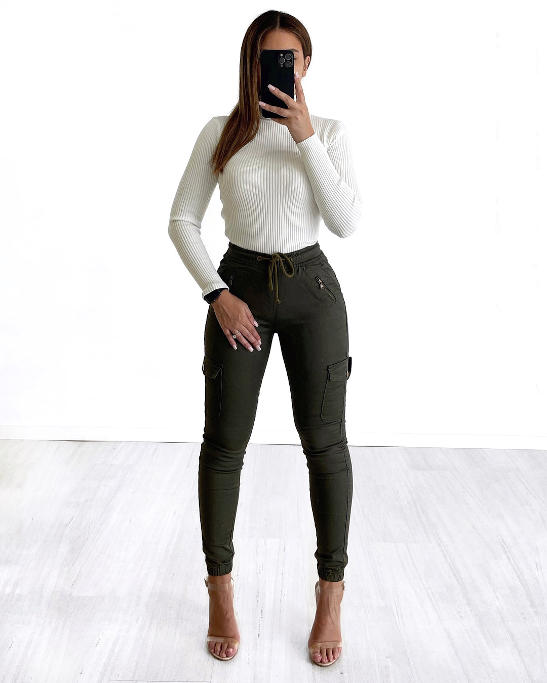 Cardi Cargo Pants